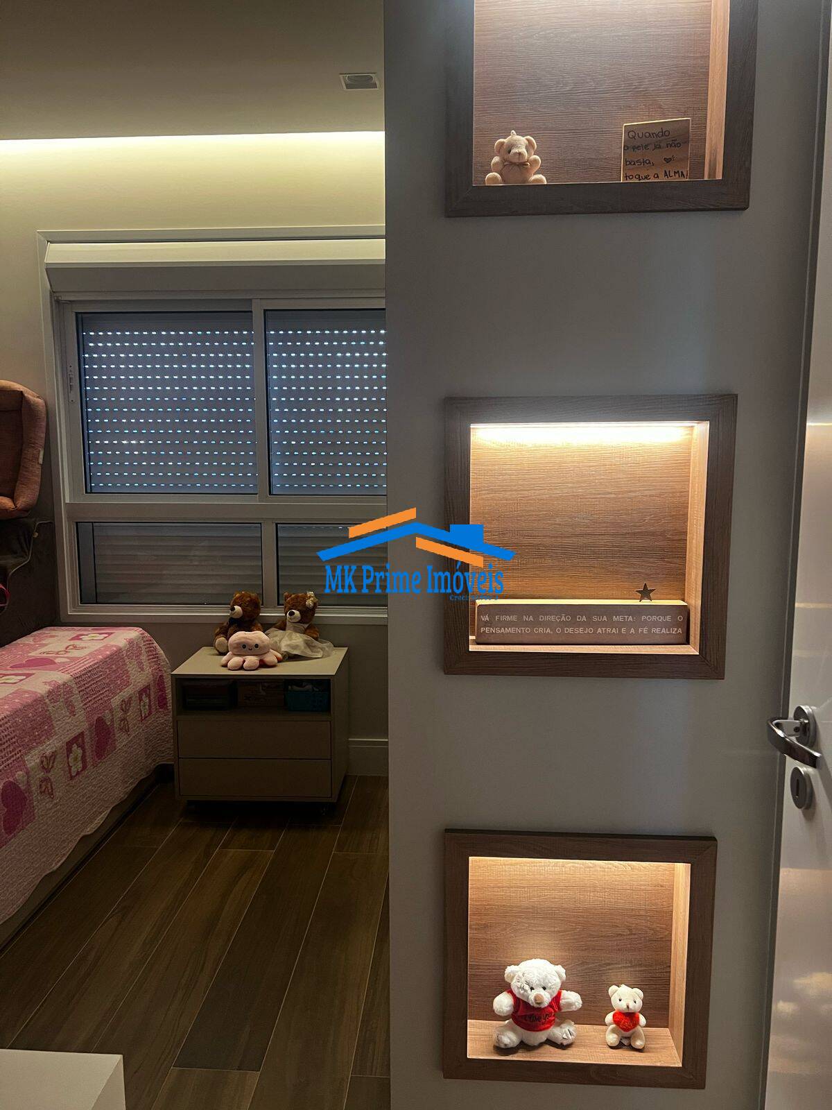 Apartamento à venda com 2 quartos, 96m² - Foto 8