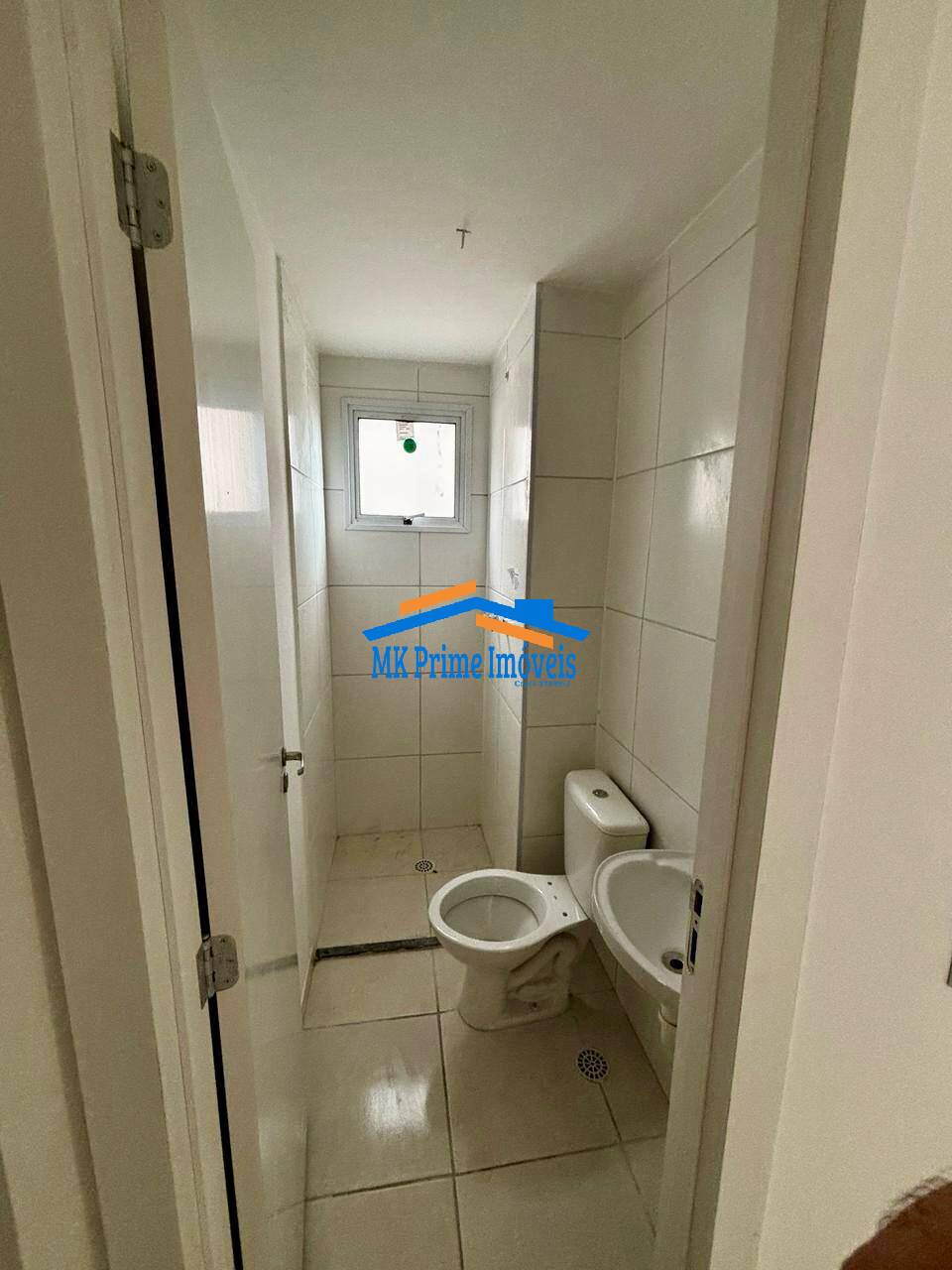 Apartamento à venda com 2 quartos, 42m² - Foto 8