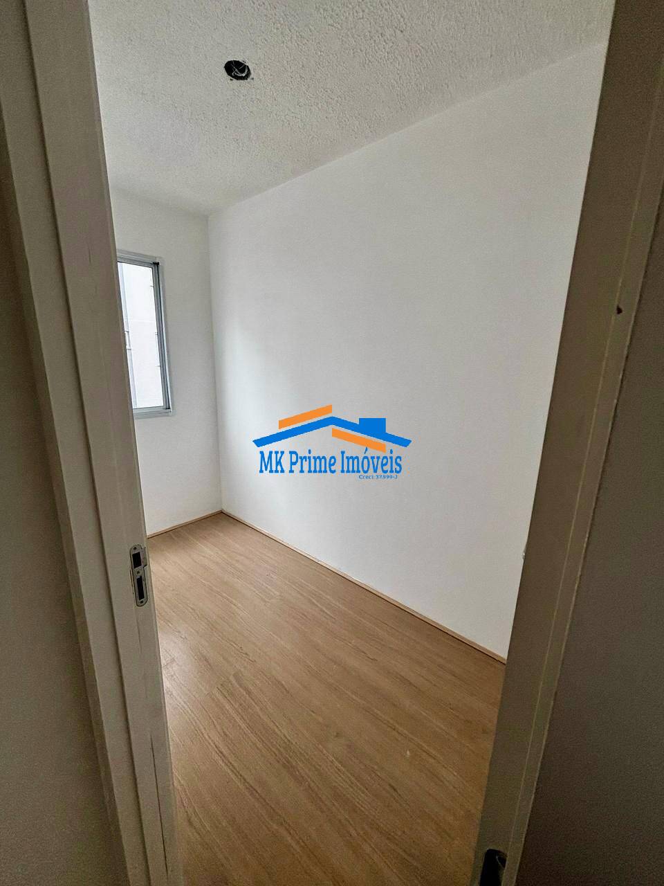 Apartamento à venda com 2 quartos, 42m² - Foto 5