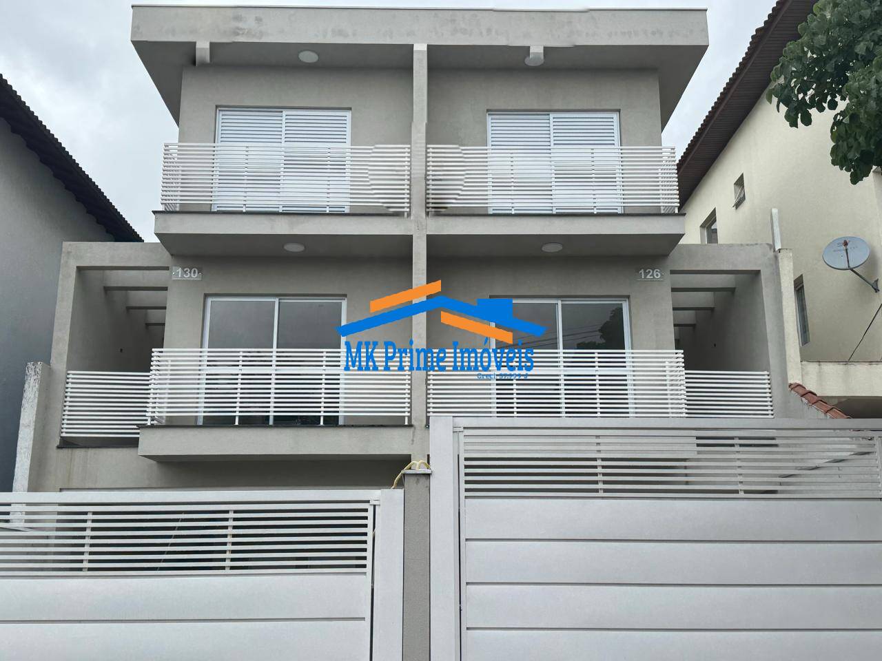 Sobrado à venda com 3 quartos, 152m² - Foto 1