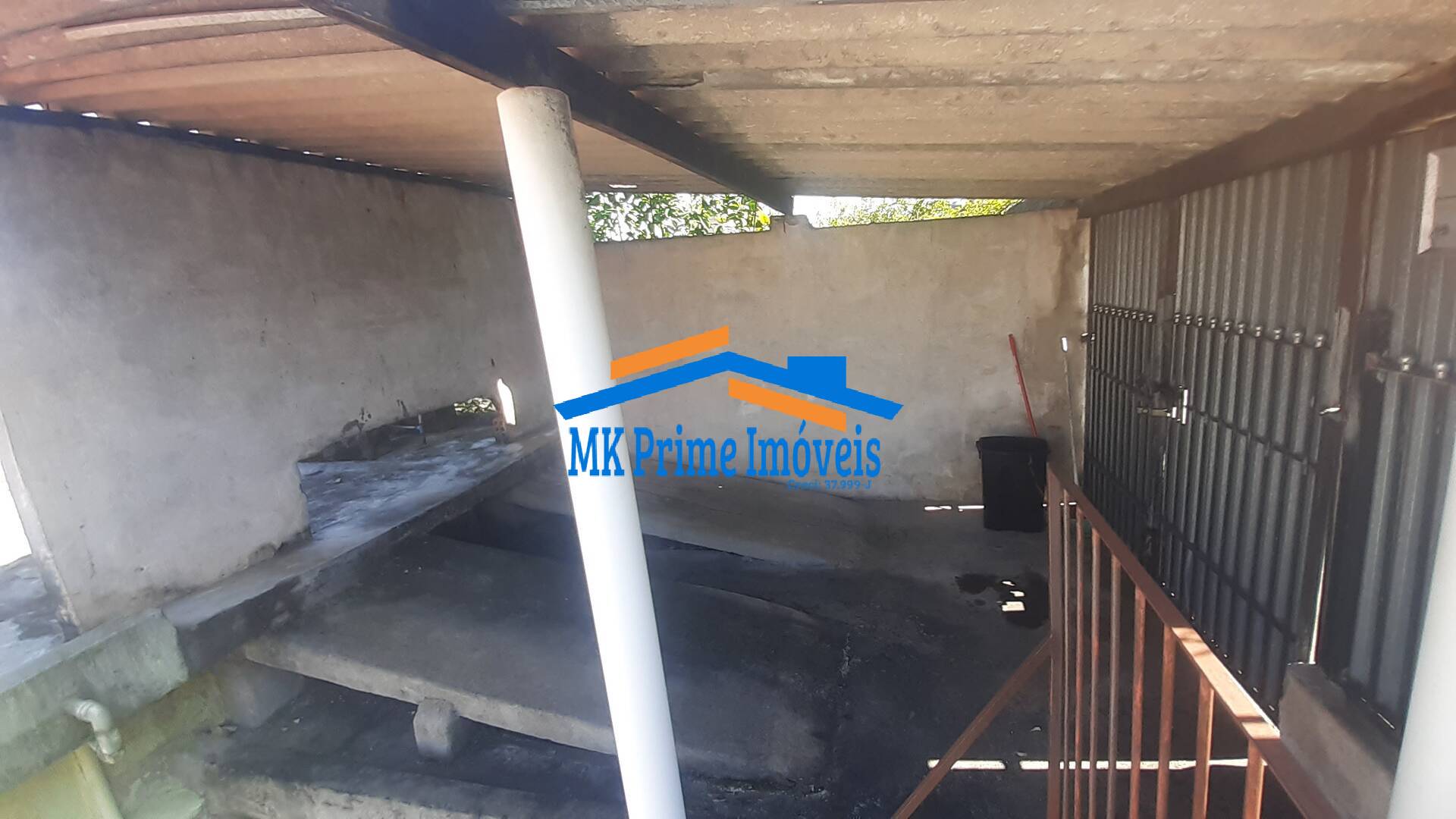Casa à venda com 5 quartos, 127m² - Foto 5