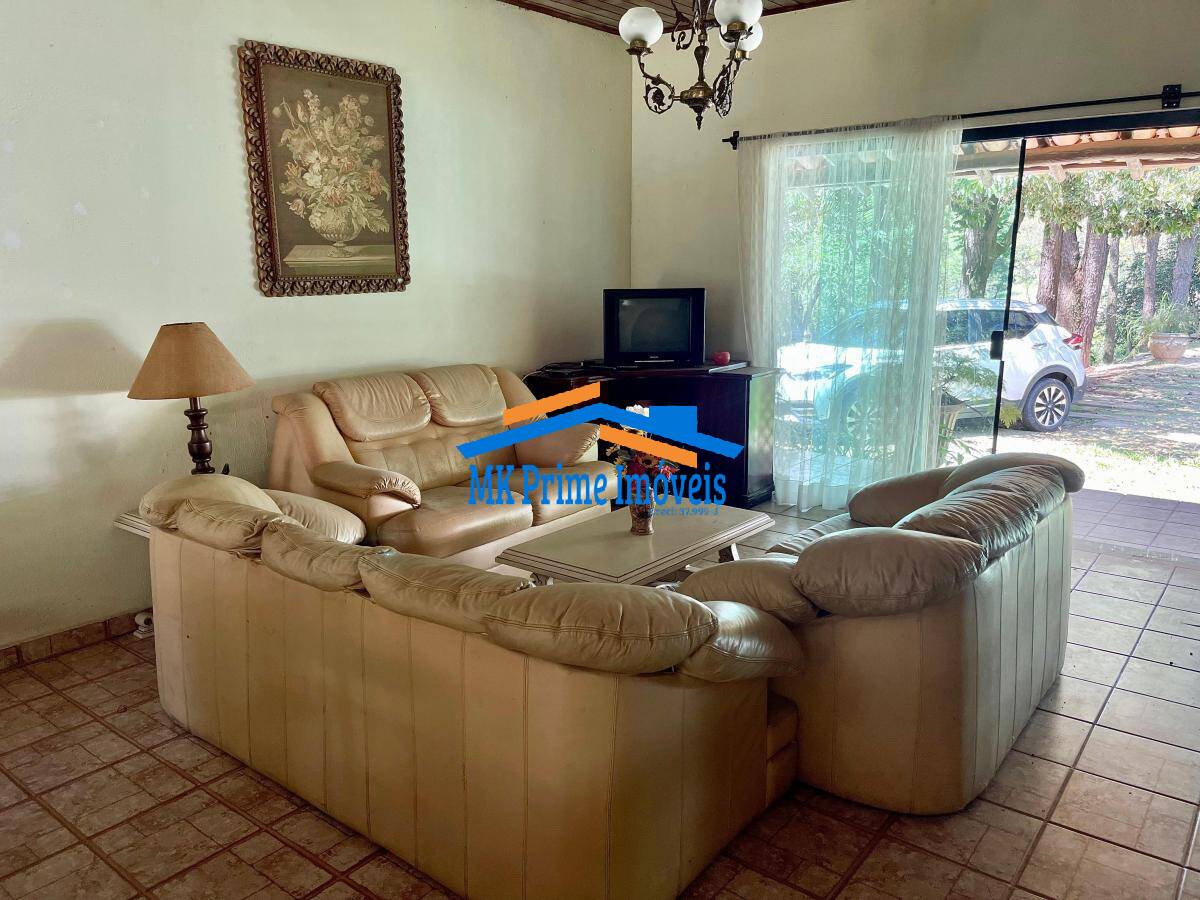Chácara à venda com 5 quartos, 500m² - Foto 7