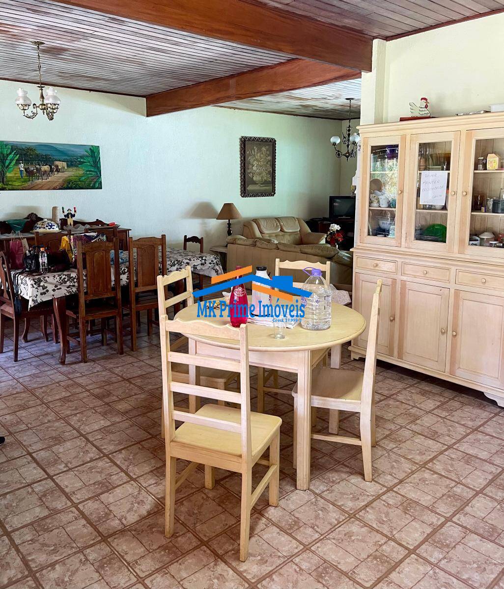 Chácara à venda com 5 quartos, 500m² - Foto 8