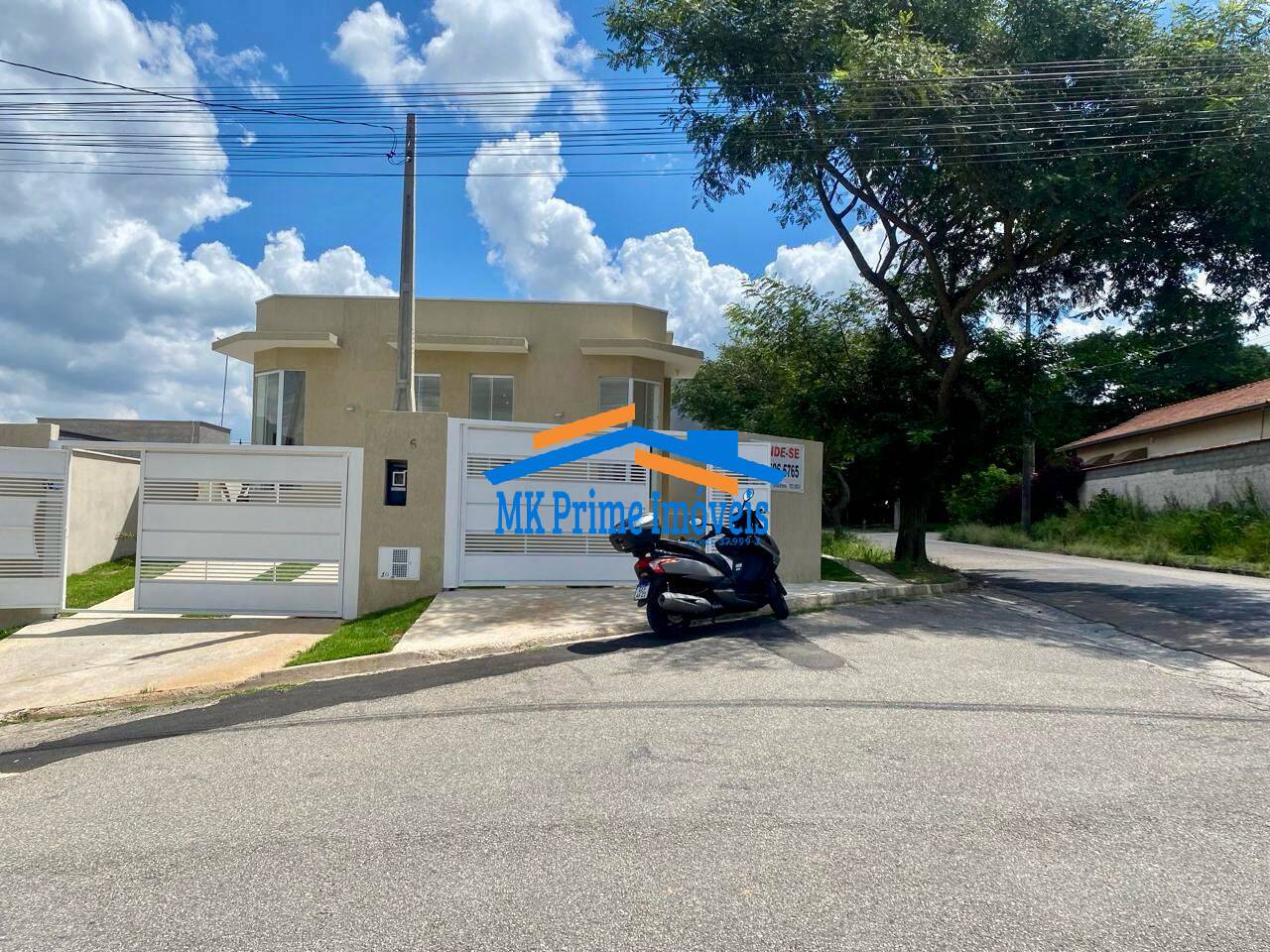 Casa à venda com 2 quartos, 68m² - Foto 11