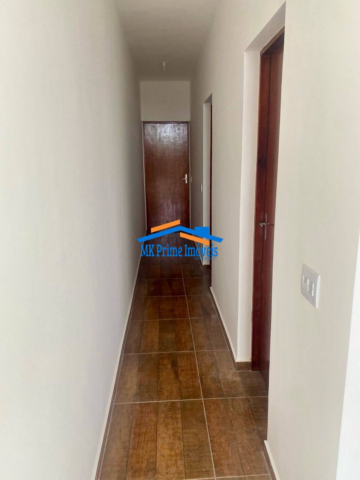 Casa à venda com 2 quartos, 68m² - Foto 8