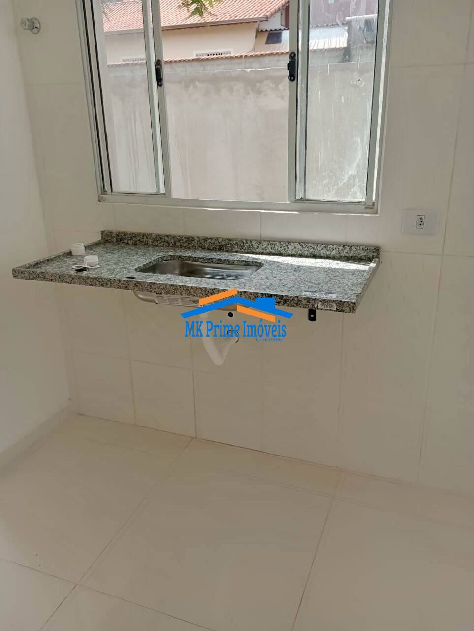 Casa à venda com 2 quartos, 68m² - Foto 7