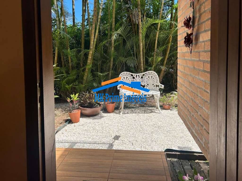 Casa de Condomínio à venda com 4 quartos, 221m² - Foto 18