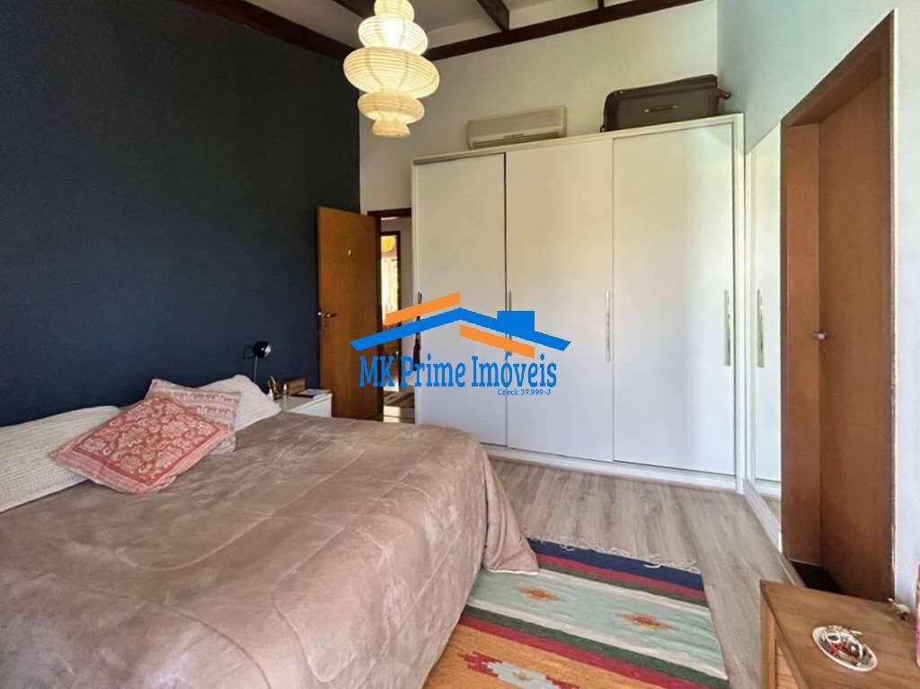 Casa de Condomínio à venda com 4 quartos, 221m² - Foto 34