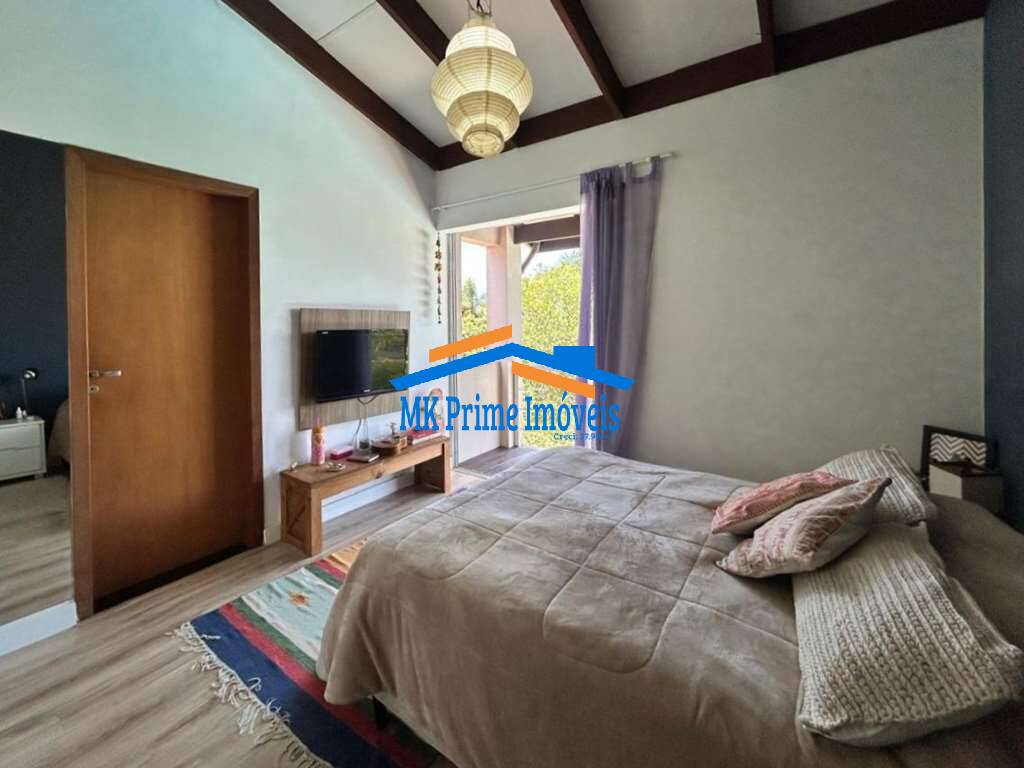 Casa de Condomínio à venda com 4 quartos, 221m² - Foto 35