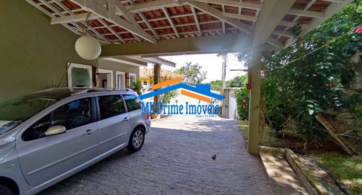 Casa à venda com 4 quartos, 230m² - Foto 3