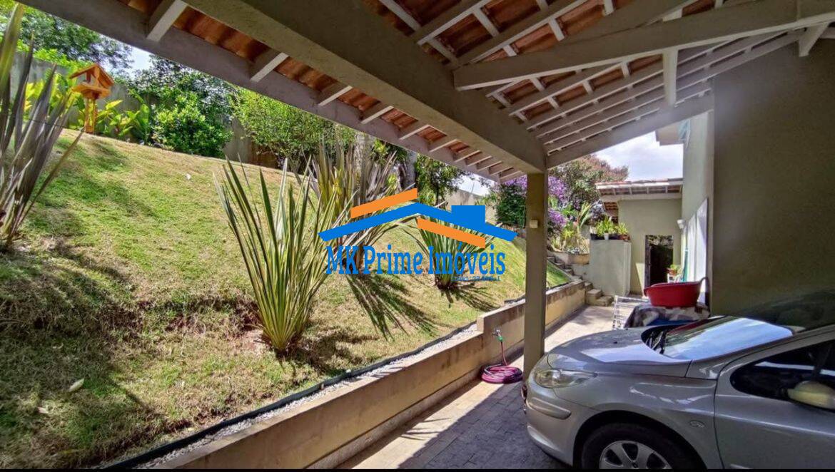 Casa à venda com 4 quartos, 230m² - Foto 4