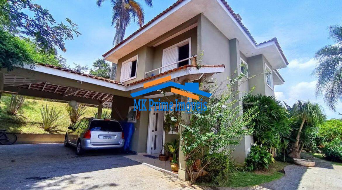 Casa à venda com 4 quartos, 230m² - Foto 1