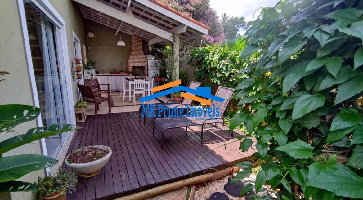 Casa à venda com 4 quartos, 230m² - Foto 6
