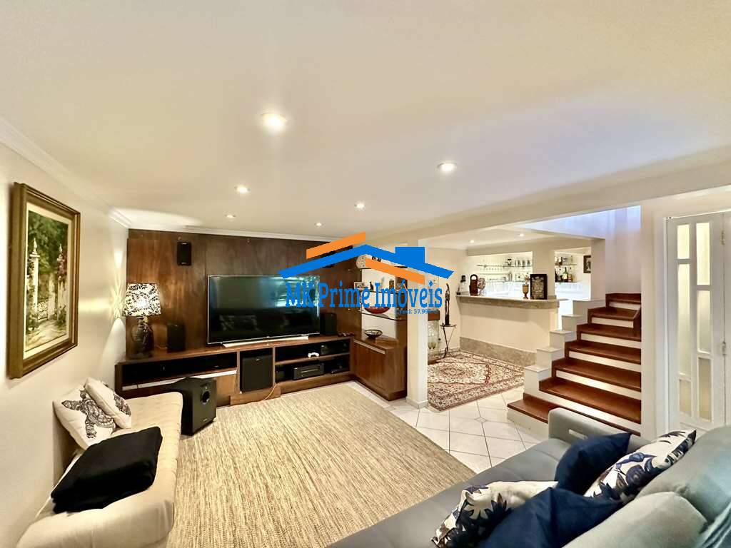 Casa de Condomínio à venda com 3 quartos, 209m² - Foto 31