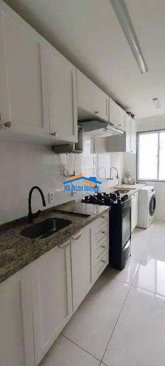 Apartamento à venda com 2 quartos, 65m² - Foto 2