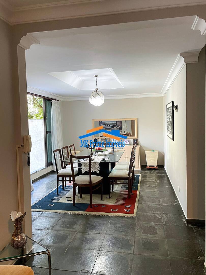Casa à venda com 5 quartos, 380m² - Foto 3