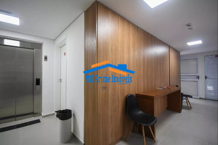 Apartamento à venda com 2 quartos, 32m² - Foto 11