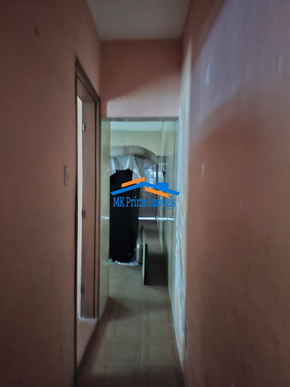 Casa à venda com 8 quartos, 264m² - Foto 7