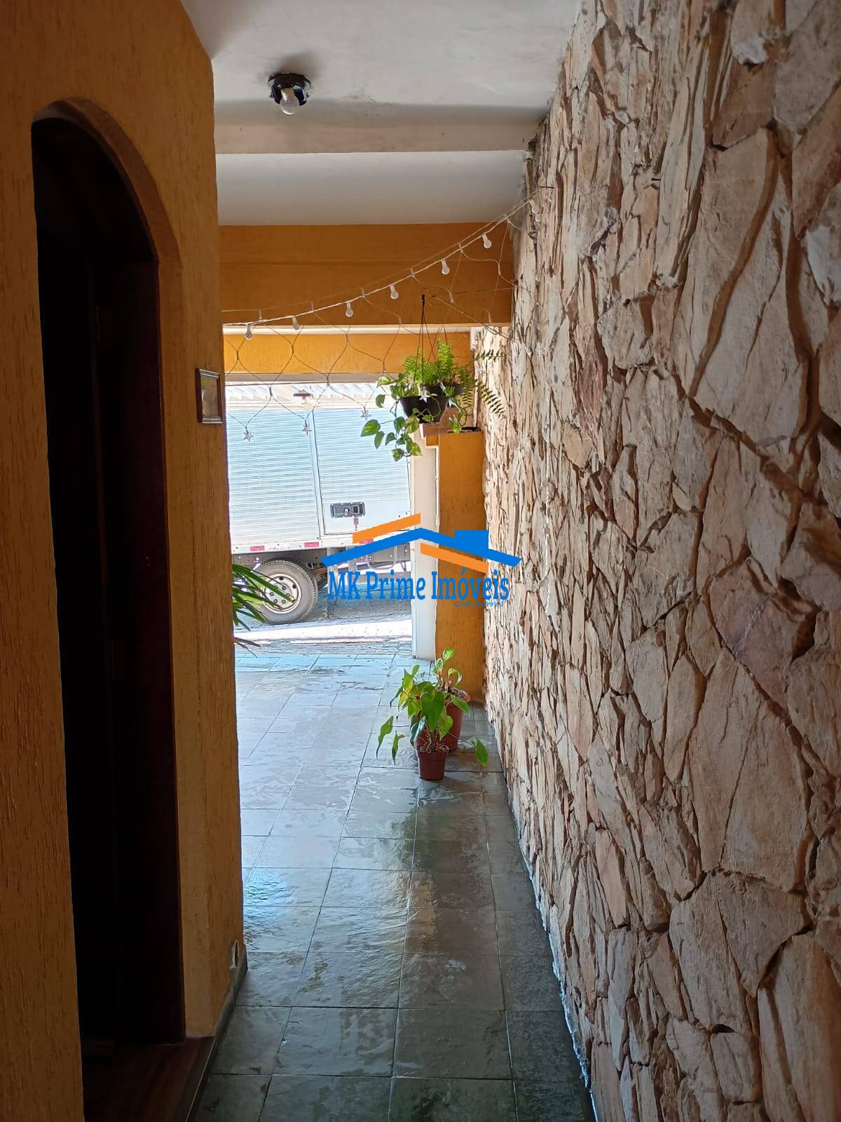 Casa à venda com 3 quartos, 144m² - Foto 3