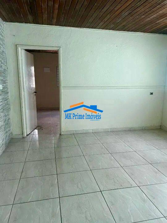 Casa à venda com 5 quartos, 250m² - Foto 10