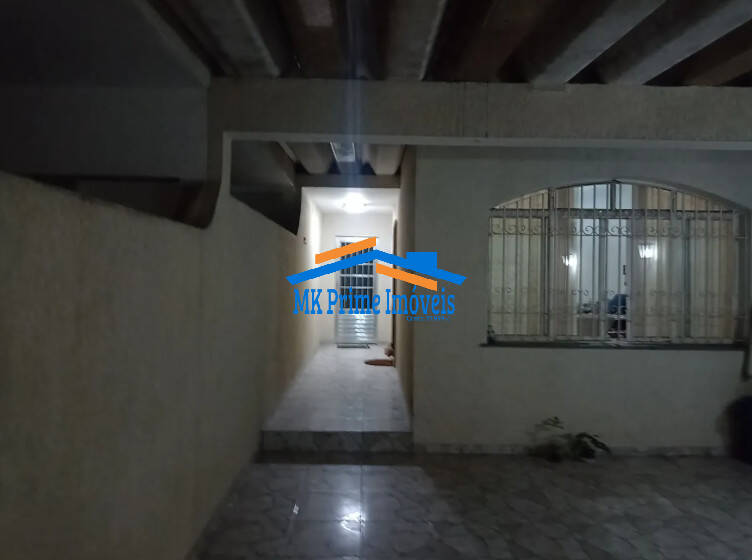 Sobrado à venda com 3 quartos, 160m² - Foto 1