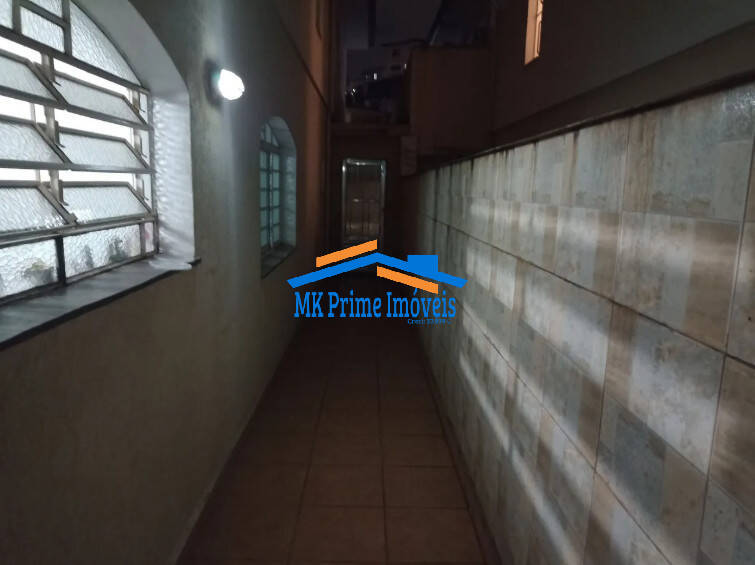 Sobrado à venda com 3 quartos, 160m² - Foto 3