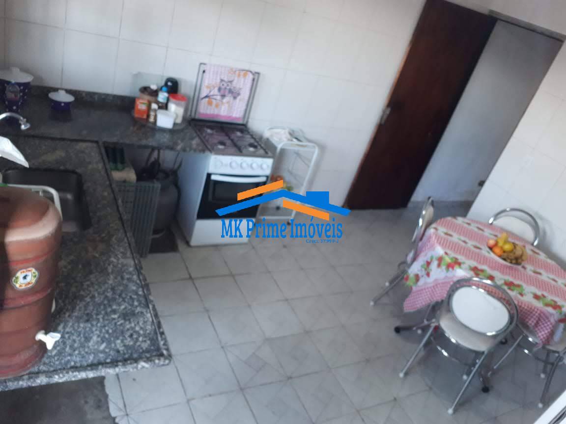 Sobrado à venda com 3 quartos, 130m² - Foto 9
