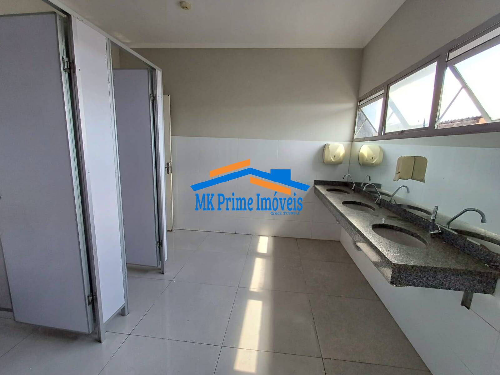 Prédio Inteiro para alugar, 850m² - Foto 6