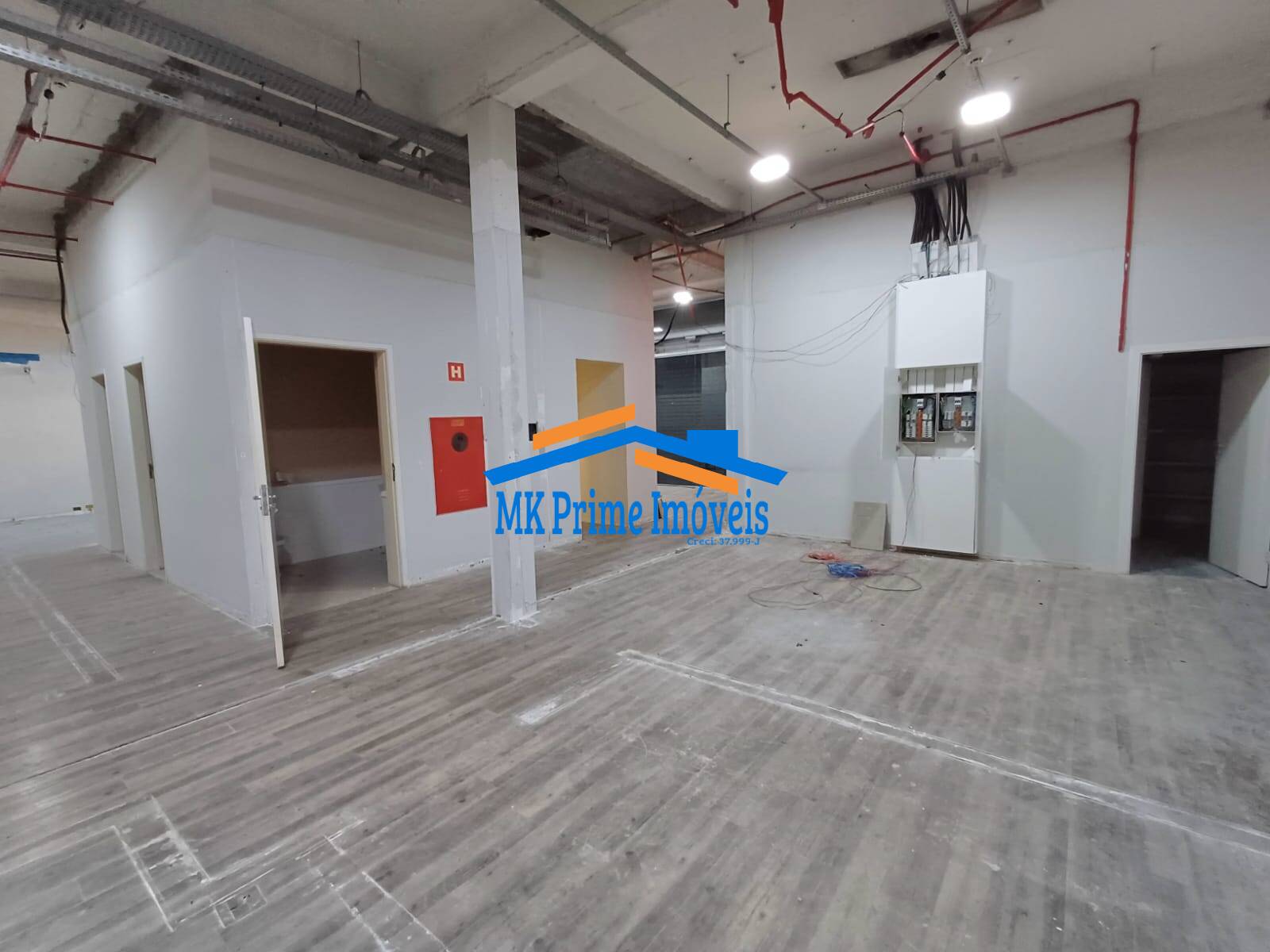 Prédio Inteiro para alugar, 850m² - Foto 23