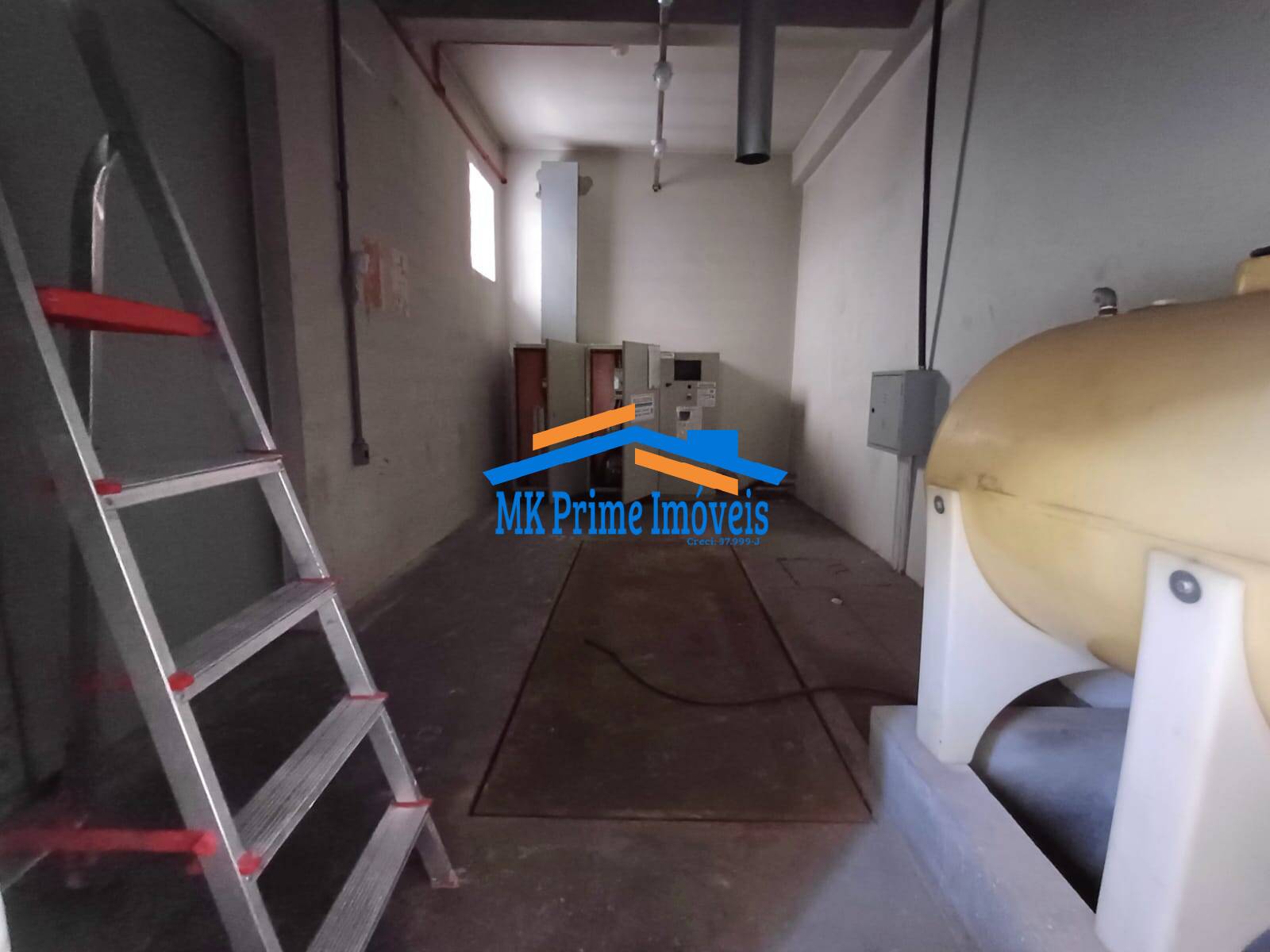 Prédio Inteiro para alugar, 850m² - Foto 43