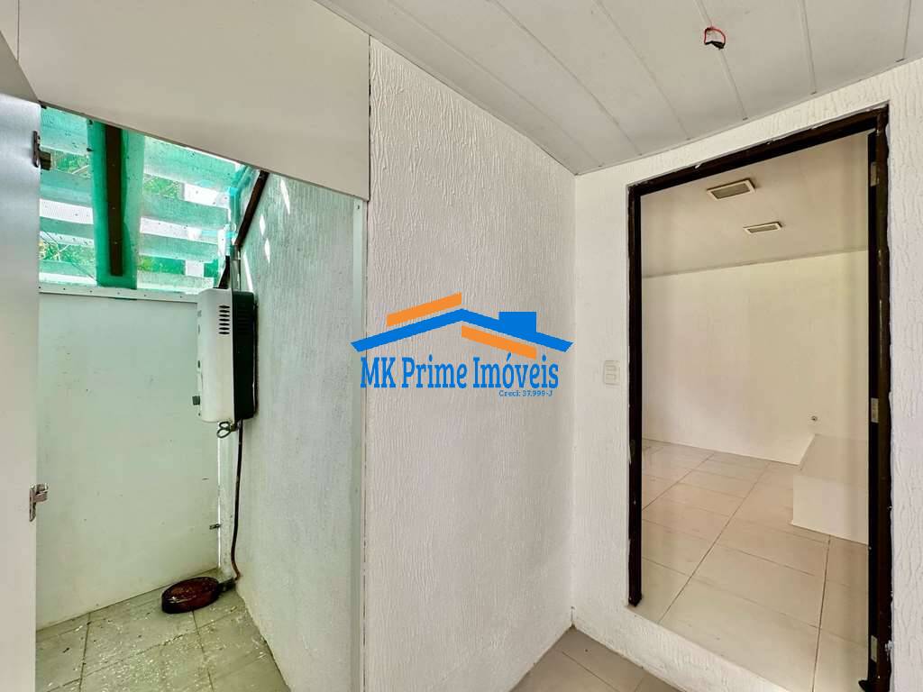 Casa de Condomínio à venda com 4 quartos, 345m² - Foto 52