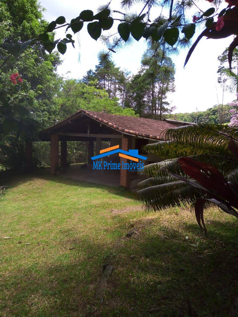 Chácara à venda com 1 quarto, 130m² - Foto 3