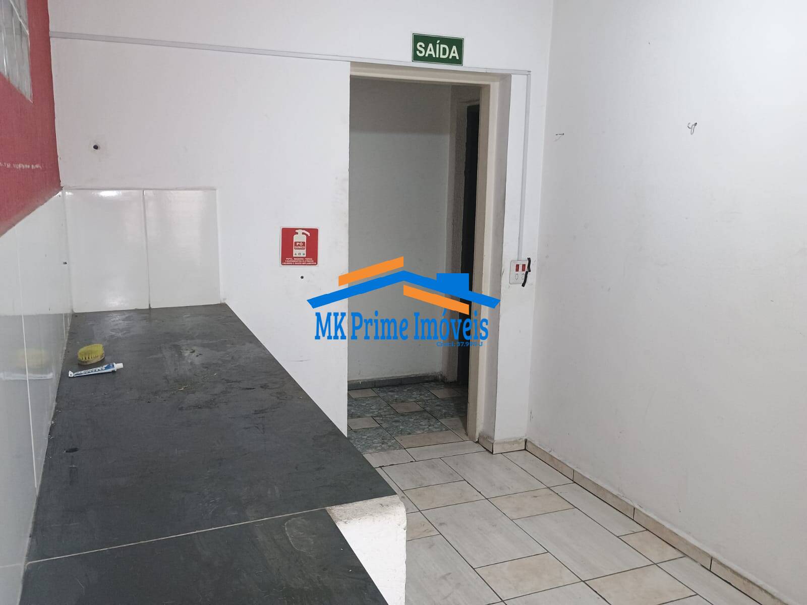 Loja-Salão para alugar, 180m² - Foto 11