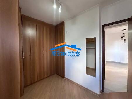 Apartamento à venda com 2 quartos, 61m² - Foto 15