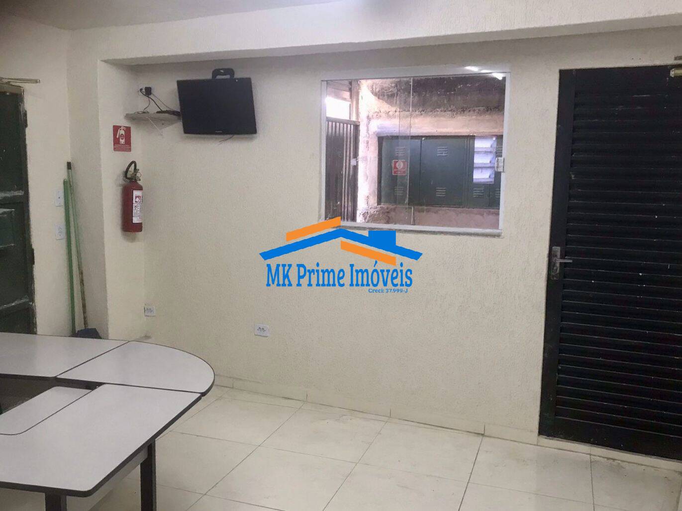 Depósito-Galpão-Armazém para alugar, 900m² - Foto 6
