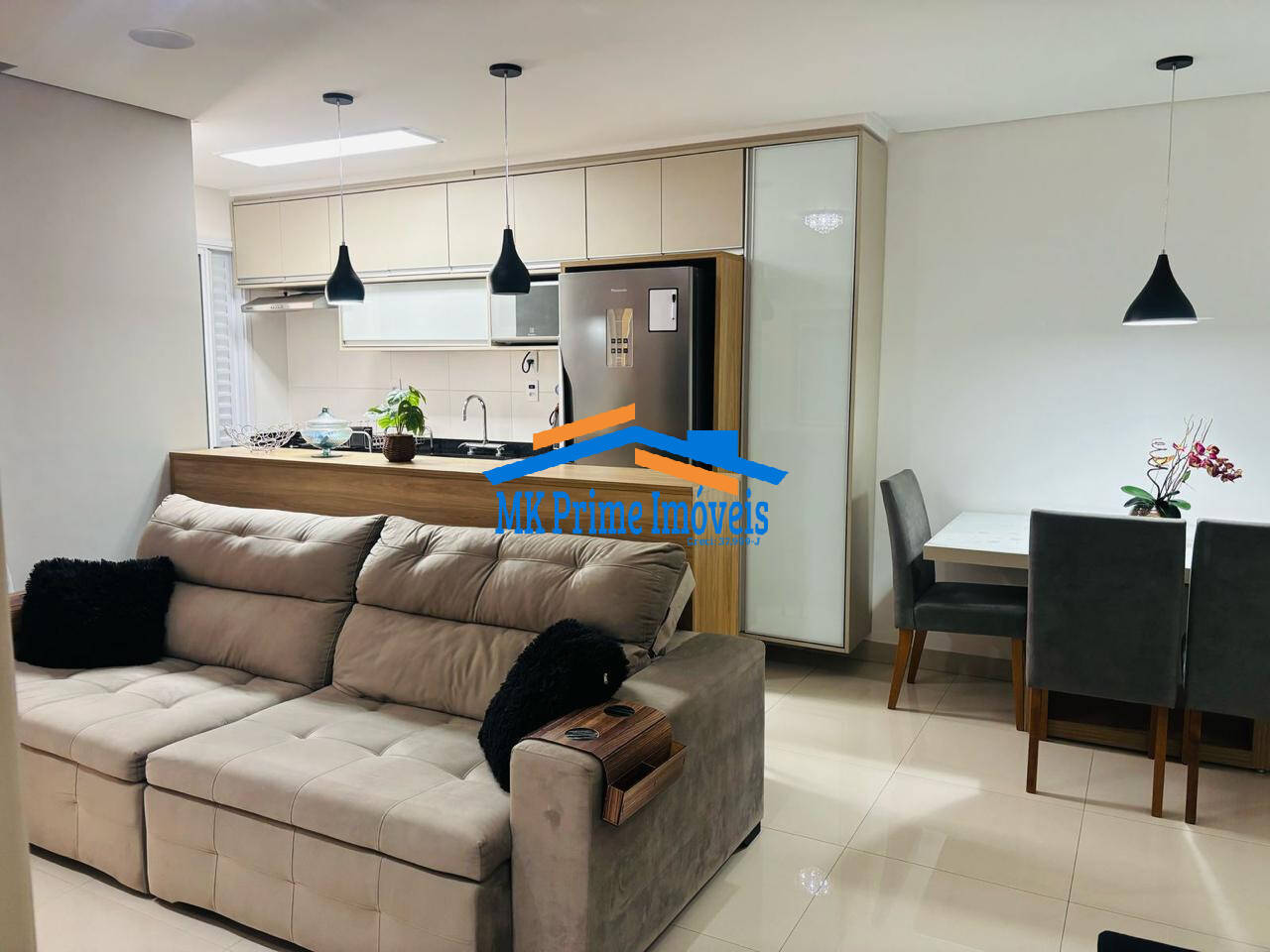 Apartamento à venda com 2 quartos, 69m² - Foto 3