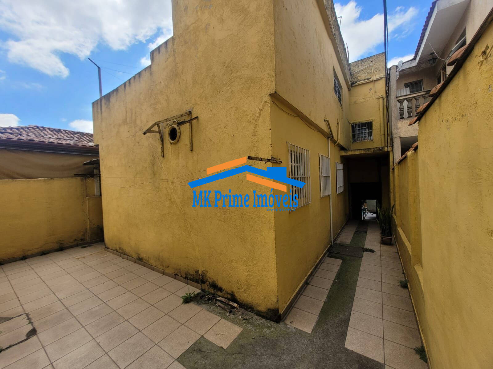 Sobrado à venda com 2 quartos, 240m² - Foto 14