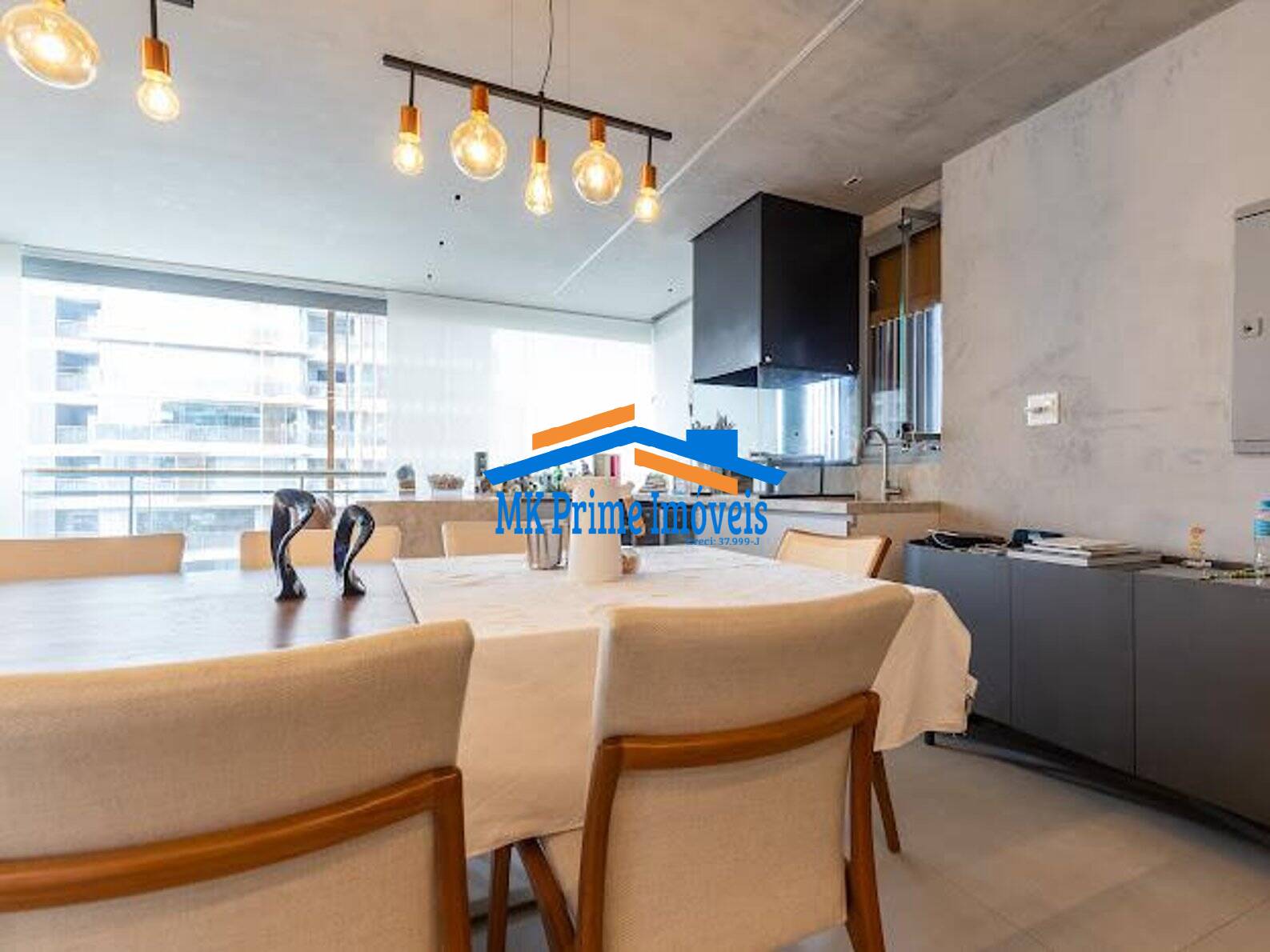 Apartamento à venda com 3 quartos, 167m² - Foto 11