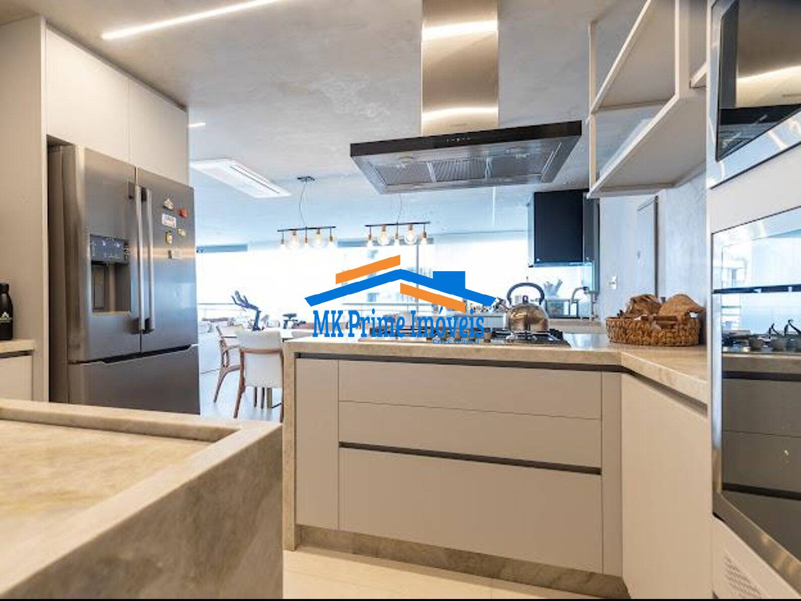 Apartamento à venda com 3 quartos, 167m² - Foto 13