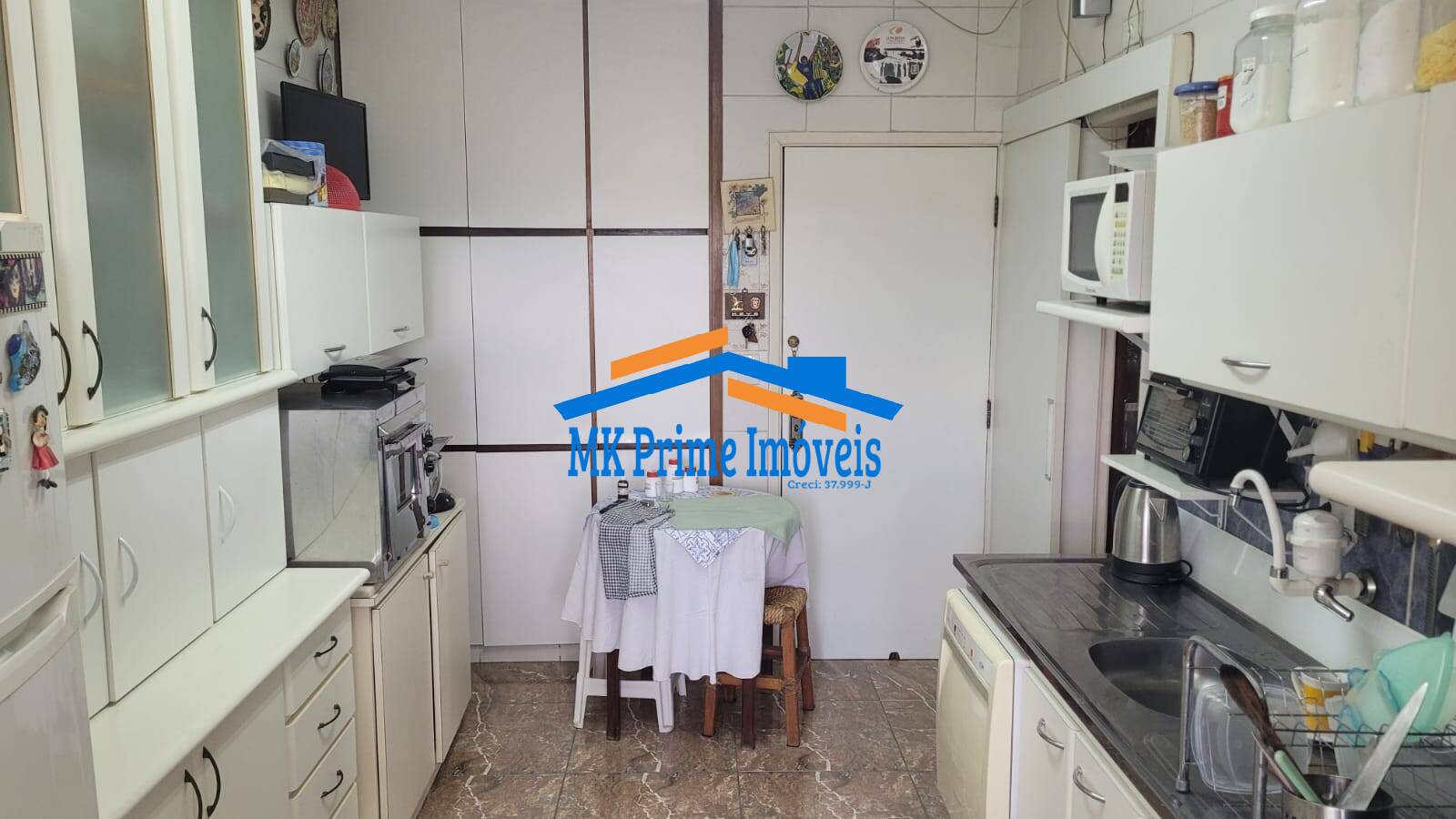 Apartamento à venda com 2 quartos, 78m² - Foto 18