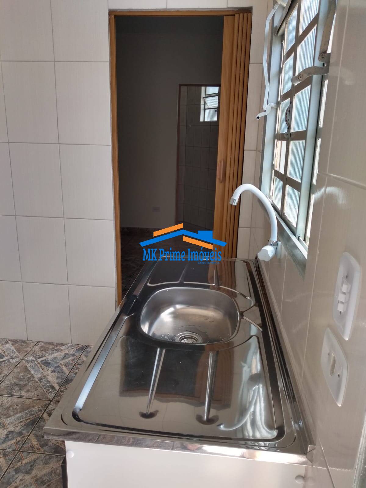 Casa à venda com 5 quartos, 80m² - Foto 7