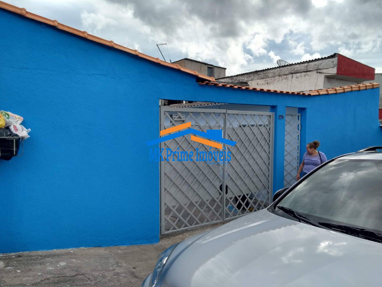 Casa à venda com 5 quartos, 80m² - Foto 2