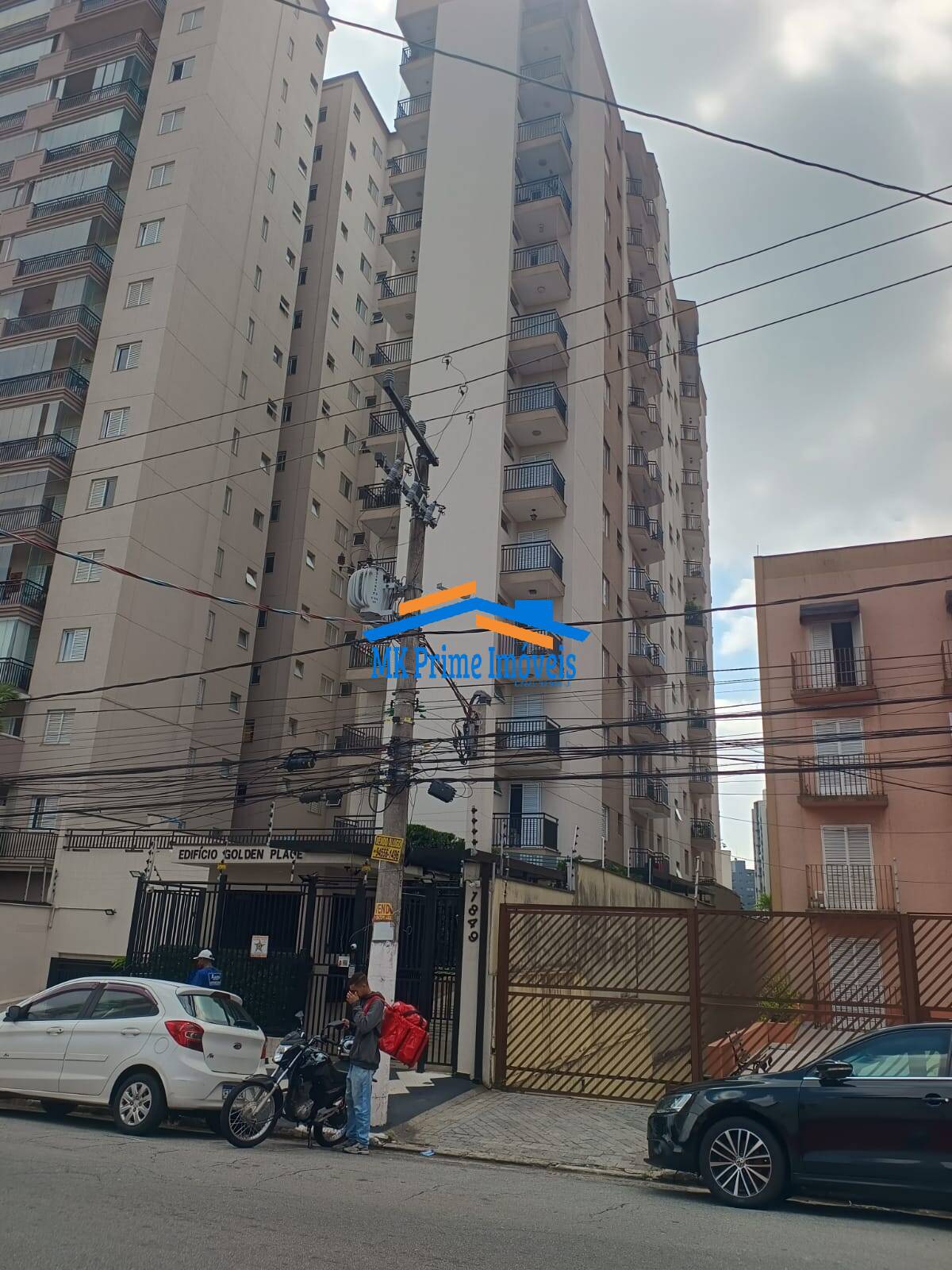 Apartamento à venda com 2 quartos, 64m² - Foto 1
