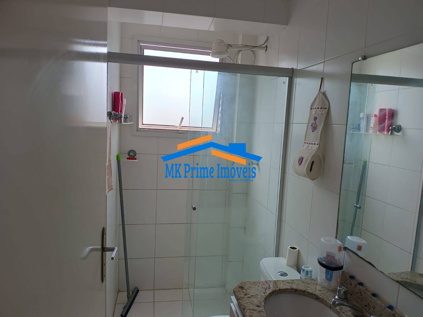 Apartamento à venda com 2 quartos, 64m² - Foto 18