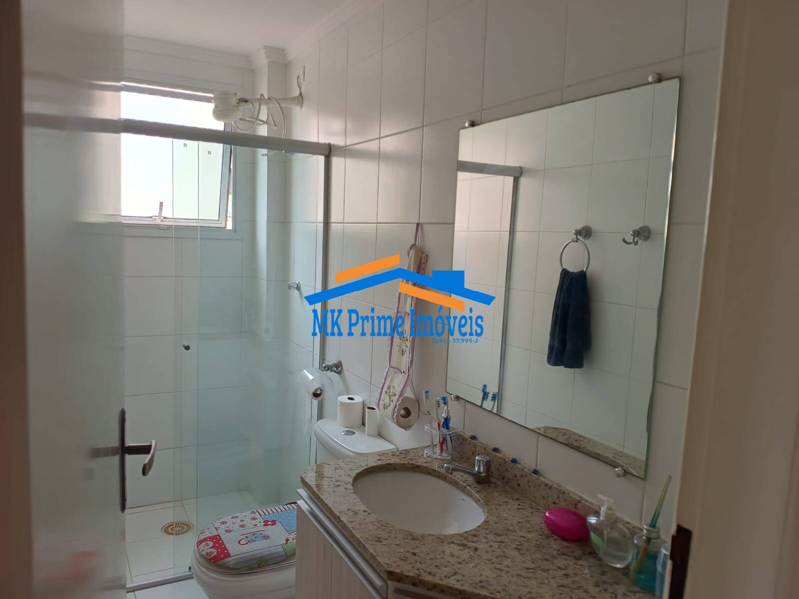 Apartamento à venda com 2 quartos, 64m² - Foto 17