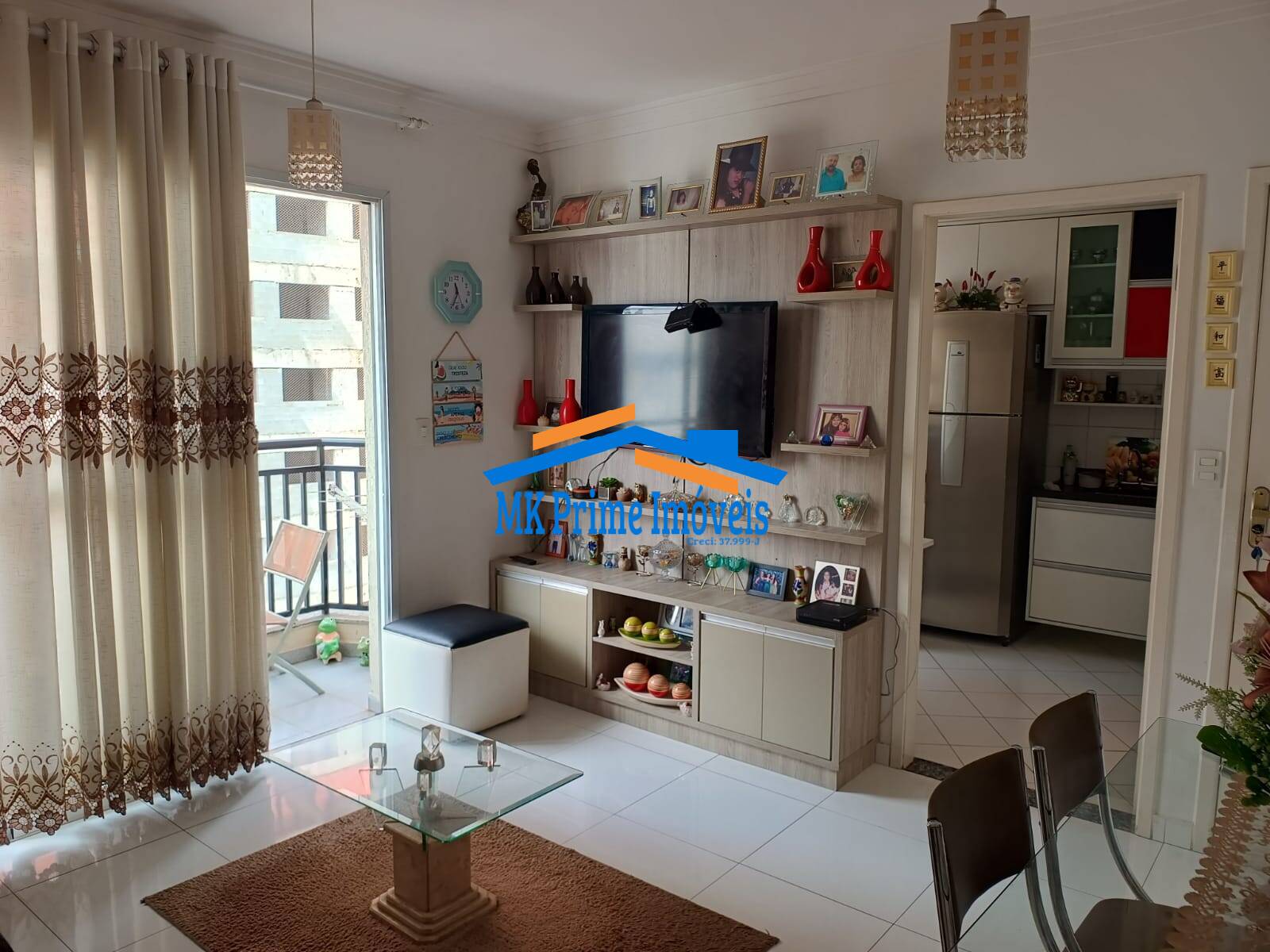 Apartamento à venda com 2 quartos, 64m² - Foto 10