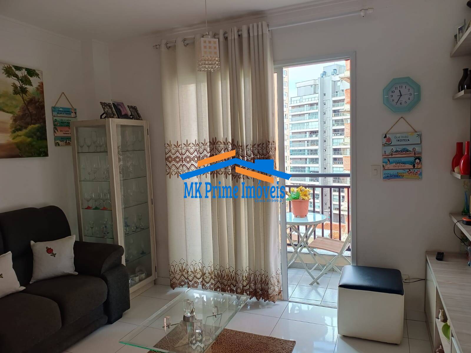 Apartamento à venda com 2 quartos, 64m² - Foto 9
