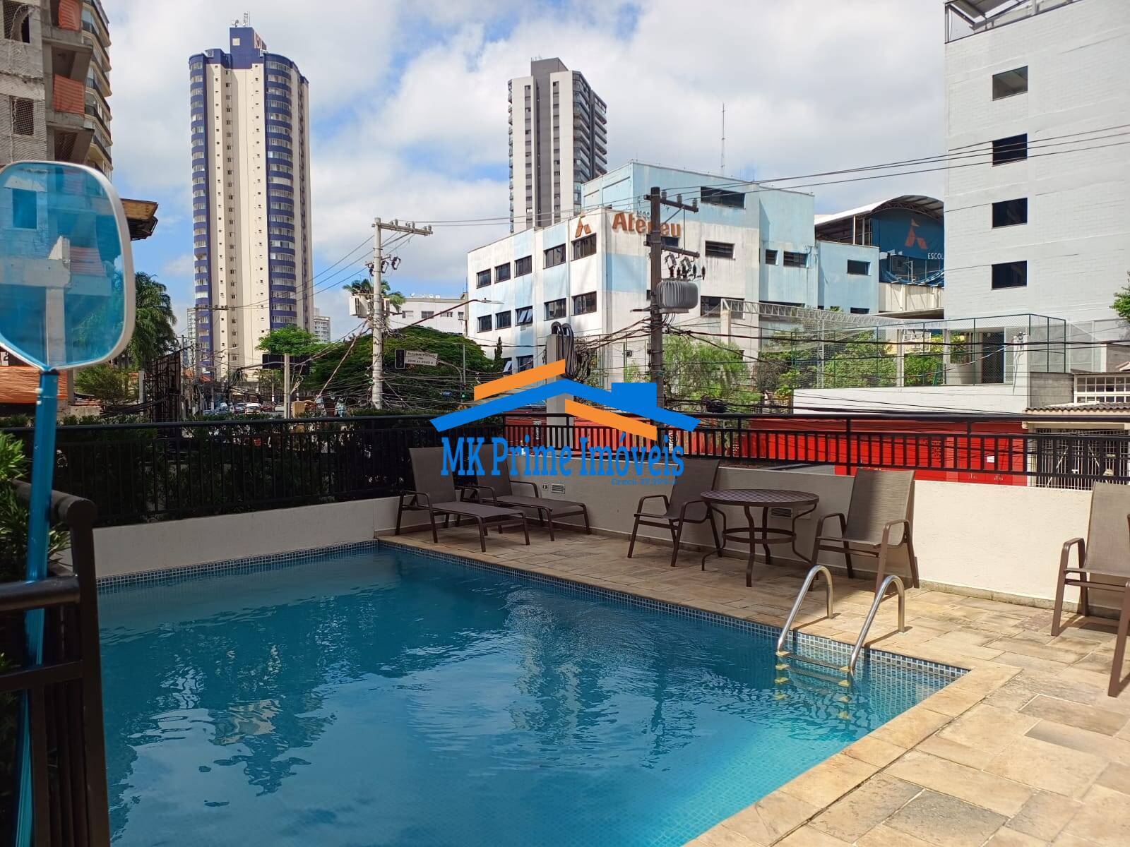 Apartamento à venda com 2 quartos, 64m² - Foto 29