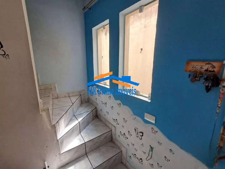 Sobrado à venda com 3 quartos, 204m² - Foto 13