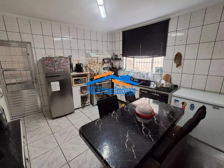 Sobrado à venda com 3 quartos, 204m² - Foto 16
